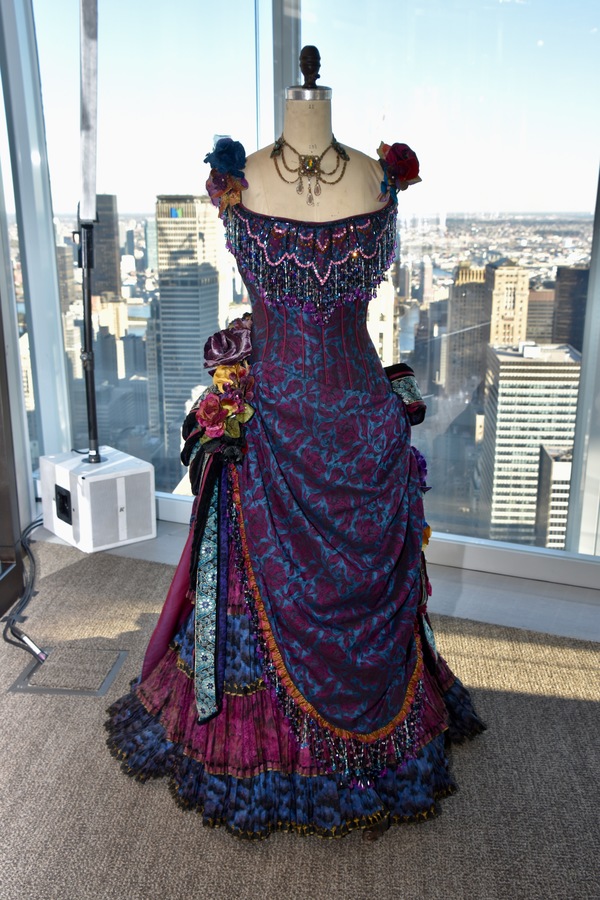 Photo Coverage: 30 Designers Show Off PHANTOM OF THE OPERA Masks Image