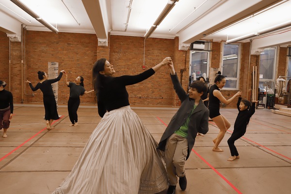 Photo Coverage: Getting To Know The Cast of THE KING AND I National Tour! Image