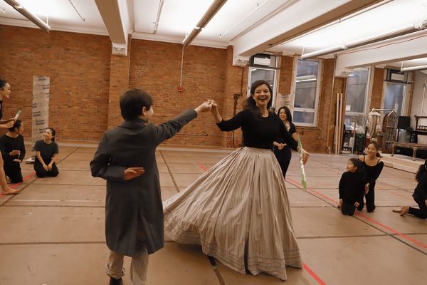 Photo Coverage: Getting To Know The Cast of THE KING AND I National Tour! Image