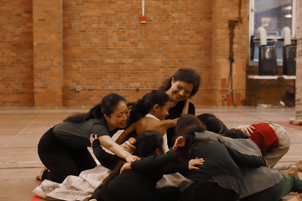 Photo Coverage: Getting To Know The Cast of THE KING AND I National Tour! Image