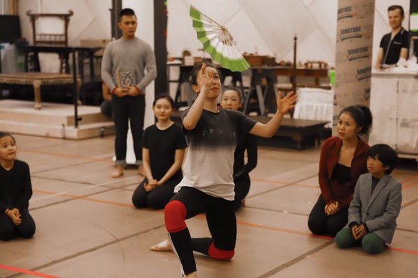 Photo Coverage: Getting To Know The Cast of THE KING AND I National Tour! 