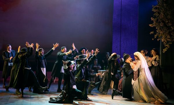Photo Flash: Get a First Look At The National Tour Of FIDDLER ON THE ROOF 