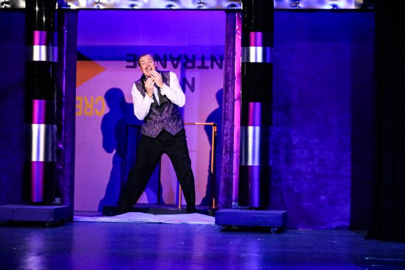 Review: DISASTER! at Elkhart Civic Theatre Image