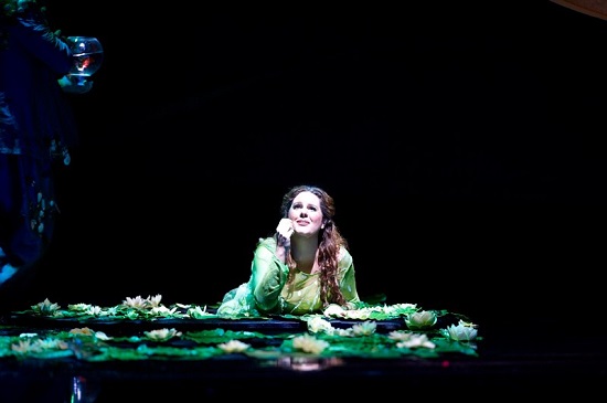 Interview: Julie Makerov and the Fine Art of Balancing Music and Life Image