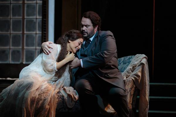 Photo Flash:: Get A First Look At Opera Colorado's LA TRAVIATA Image