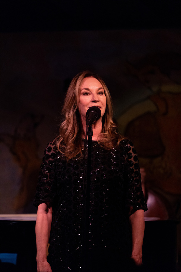 Photo Flash: John Pizzarelli & Jessica Molaskey Take the Stage at Café Carlyle Image