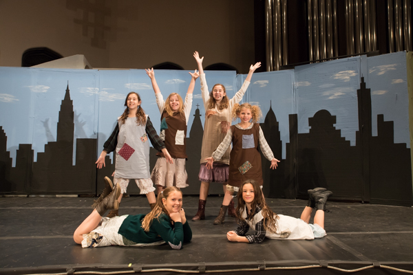 Photo Coverage: First look at King Avenue Players' ANNIE Image