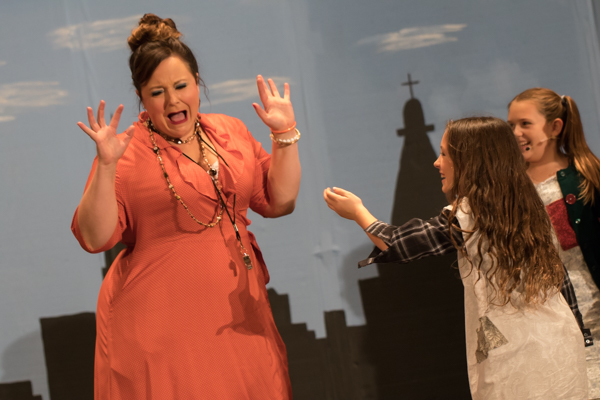 Photo Coverage: First look at King Avenue Players' ANNIE Image