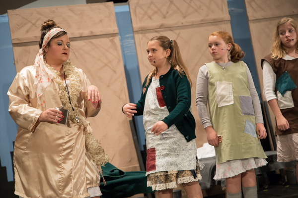 Photo Coverage: First look at King Avenue Players' ANNIE Image