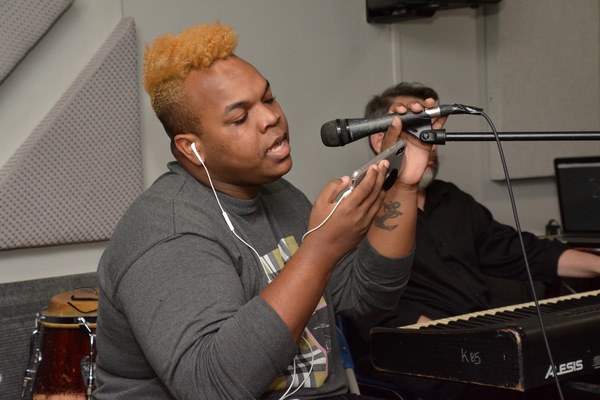Photo Coverage: Inside Day One of Rehearsals For ROCKERS ON BROADWAY Image