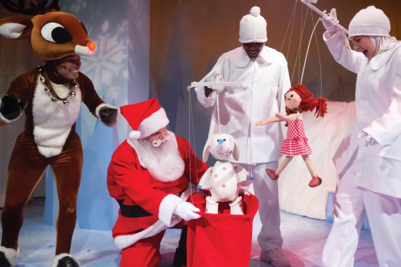 Review: RUDOLPH THE RED-NOSED REINDEER: THE MUSICAL at Coterie Theatre In Crown Center 
