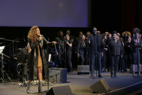 Photo Flash: Bernadette Peters, Kristin Chenoweth, and More Honor Craig Zadan and Neil Meron Image
