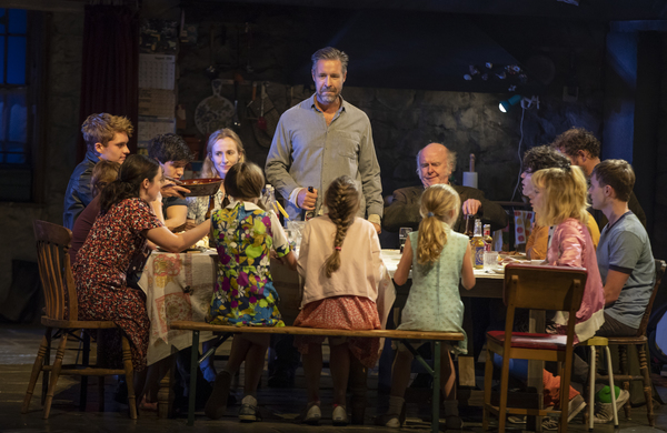 Thanksgiving On Broadway: A Holiday Dinner Party For All Of Your Faves! Image
