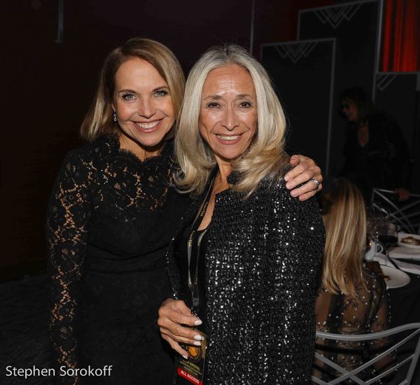 Photo Coverage: Billy Crystal Presented Friars Icon Award by Robert De Niro Image