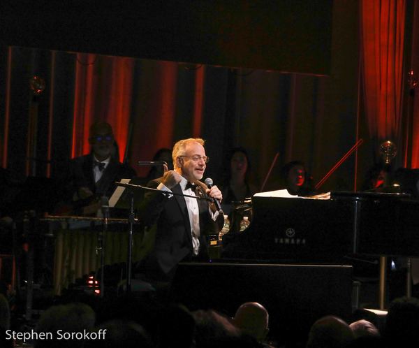 Photo Coverage: Billy Crystal Presented Friars Icon Award by Robert De Niro Image