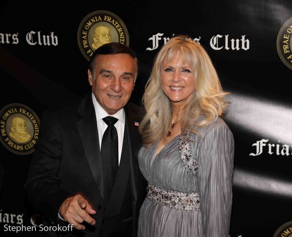 Photo Coverage: Billy Crystal Presented Friars Icon Award by Robert De Niro Image