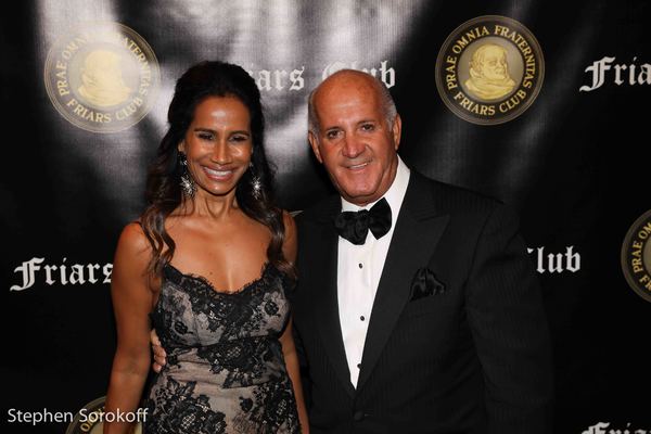 Photo Coverage: Billy Crystal Presented Friars Icon Award by Robert De Niro Image