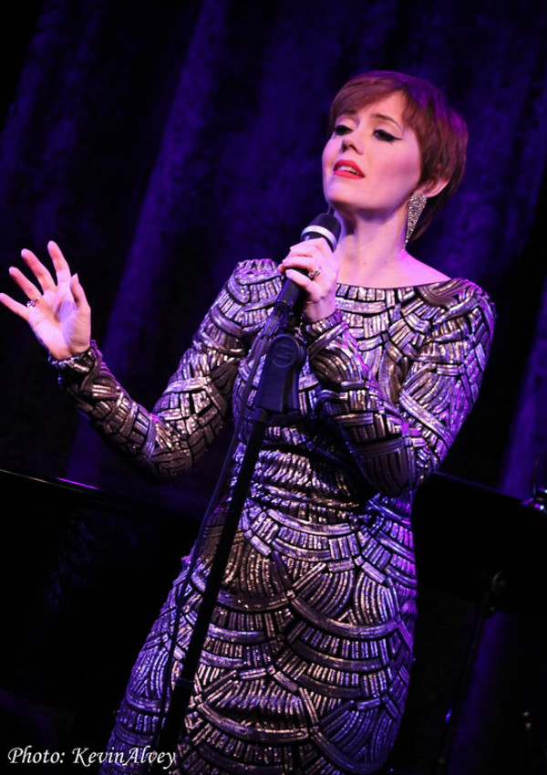 Photo Flash: Carole J. Bufford Takes The Stage At Birdland Theater Image