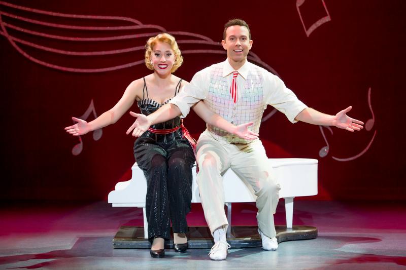 Review: IRVING BERLIN'S WHITE CHRISTMAS Brings Musical Theater Joy to the Holiday Season  Image