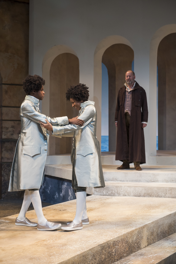 Photo Flash: Shakespeare's TWELFTH NIGHT Opens This Week at Writers Theatre Image