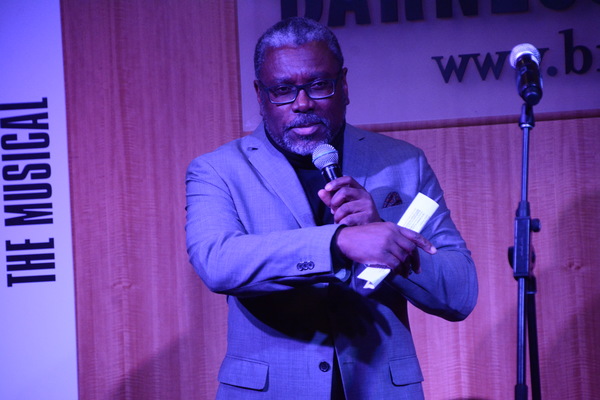 Photo Coverage: PRETTY WOMAN Cast Celebrates Album Release at Barnes and Noble Image