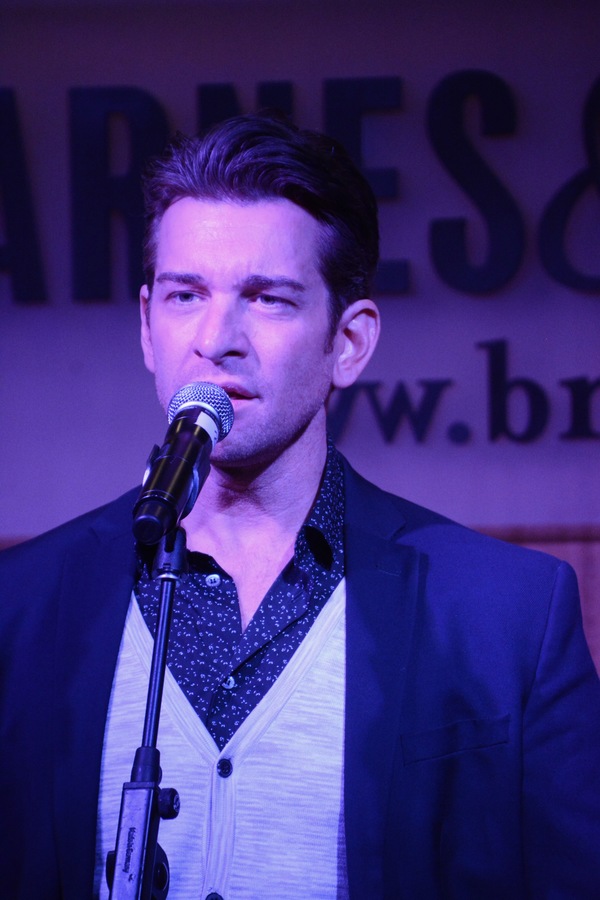 Photo Coverage: PRETTY WOMAN Cast Celebrates Album Release at Barnes and Noble Image