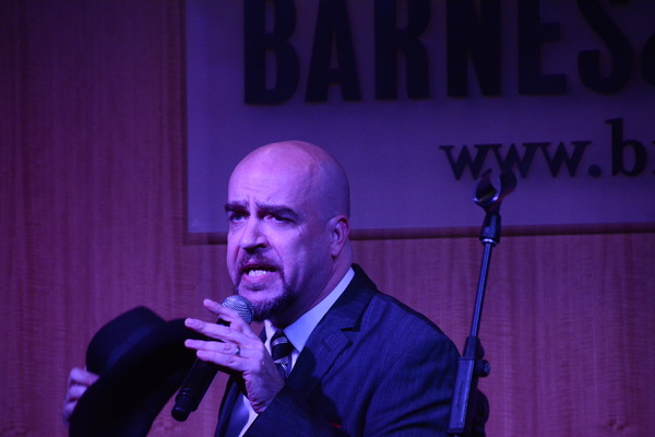Photo Coverage: PRETTY WOMAN Cast Celebrates Album Release at Barnes and Noble Image
