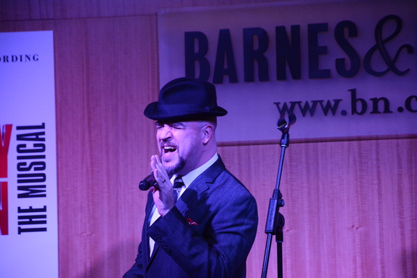 Photo Coverage: PRETTY WOMAN Cast Celebrates Album Release at Barnes and Noble Image