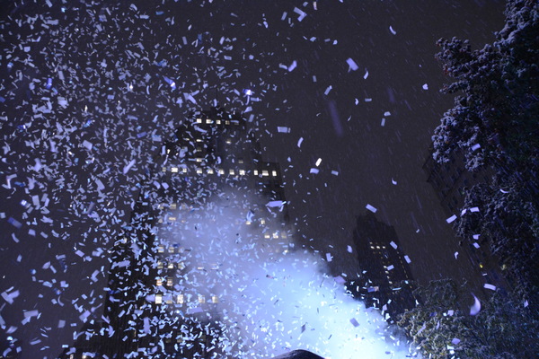 Photo Coverage: Macy's Herald Square Unveils Christmas Windows Image