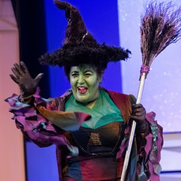 Photo Flash: THE WIZARD OF OZ Flies Into Berkeley Playhouse! Image
