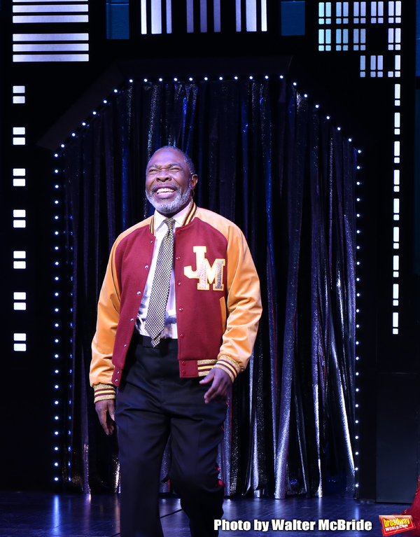 Photo Coverage: The Cast of THE PROM Takes Opening Night Bows Image