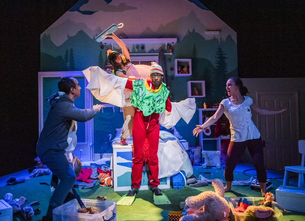 Photo Flash: First Look at PHILIP PULLMAN'S GRIMM TALES at the Unicorn 