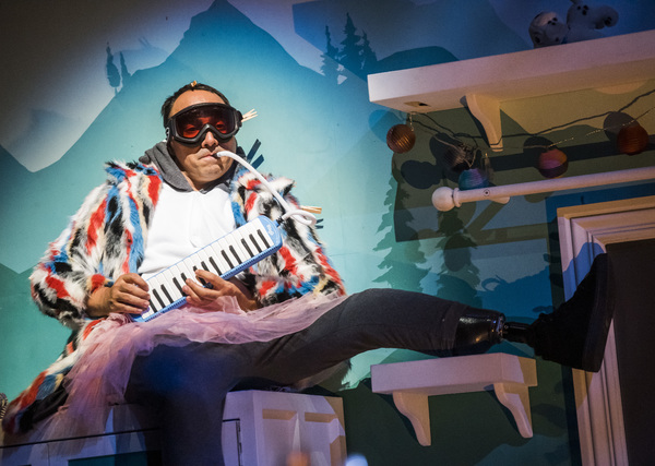 Photo Flash: First Look at PHILIP PULLMAN'S GRIMM TALES at the Unicorn Image