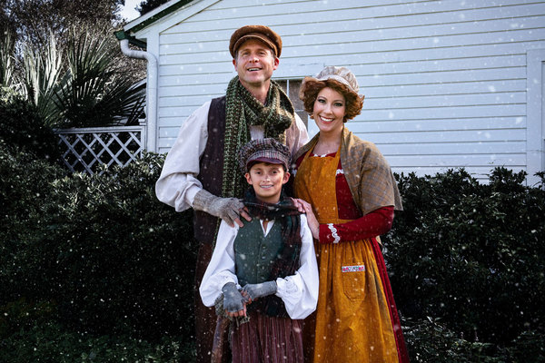 Photo Flash: First Look at Orlando Shakes' A CHRISTMAS CAROL Image