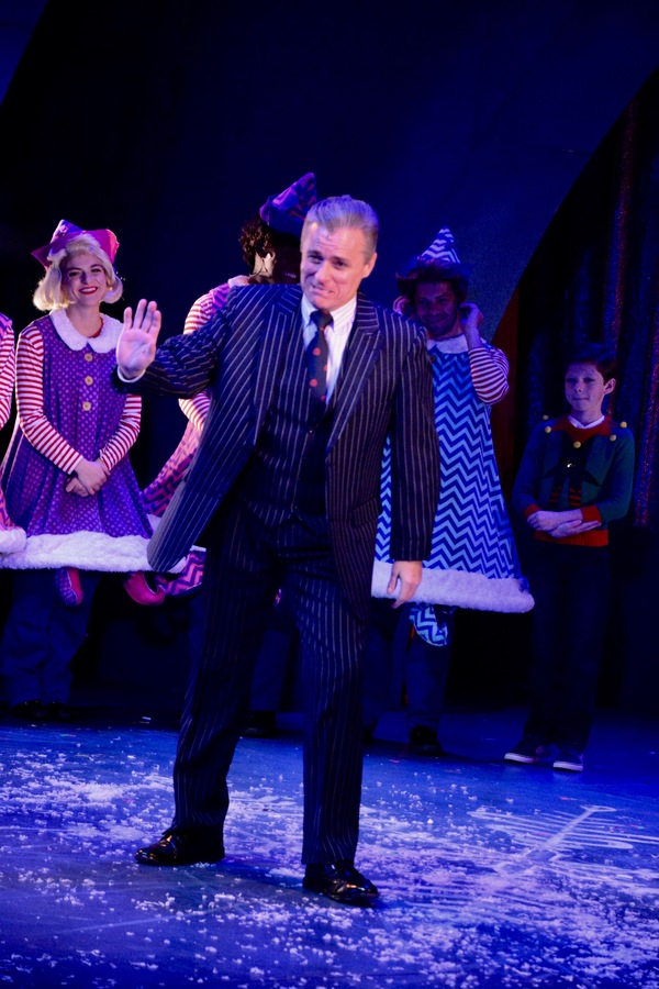 Photo Coverage: The Cast of ELF THE MUSICAL Takes Opening Night Bows Image
