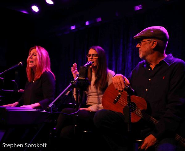 Photo Coverage: Kristin Chenoweth and Desmond Child Drop By Victoria Shaw's Concert at Birdland Theater Image