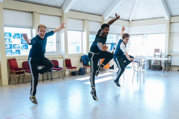 Photo Flash: Inside Rehearsal For Sheffield Theatres' KISS ME, KATE Image