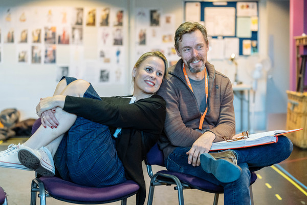 Photo Flash: Inside Rehearsal For Sheffield Theatres' KISS ME, KATE 