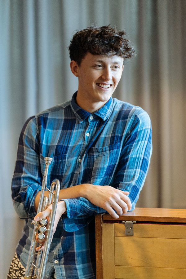 Photo Flash: Inside Rehearsal For Sheffield Theatres' KISS ME, KATE Image