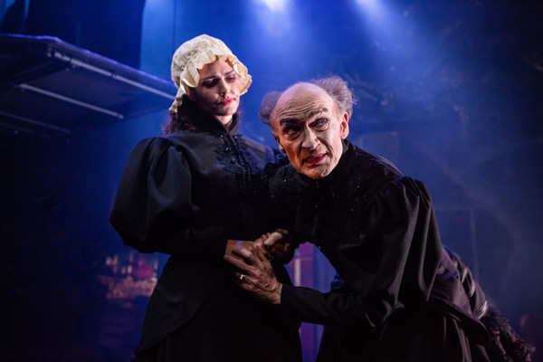 Photo Flash: First Look at Sink the Pink's HOW TO CATCH A KRAMPUS Image