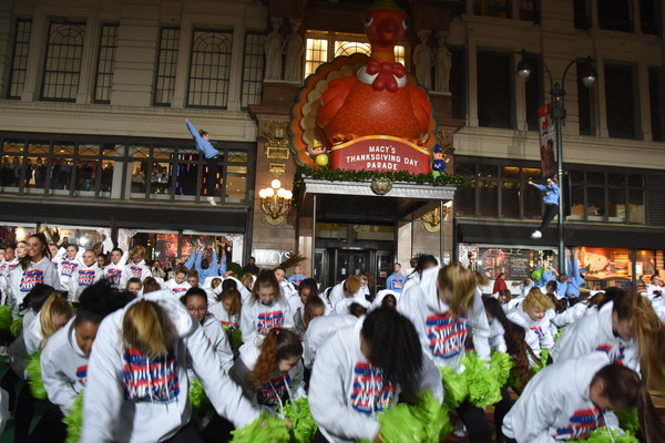 Photo Coverage: MY FAIR LADY, MEAN GIRLS & More Rehearse for Macy's Thanksgiving Day Parade! Image