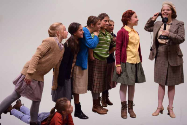 Photo Flash: ANNIE Celebrates Opening Night at Cent. Stage Co. Image