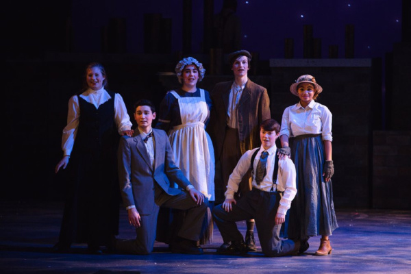 Photo Flash: First Look At Disney's MARY POPPINS JR. At Stages Theatre Company Image