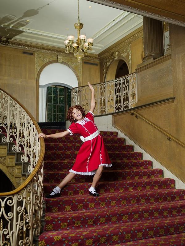 Photo Flash: Check Out Promotional Photos From 5th Avenue Theatre's ANNIE Image