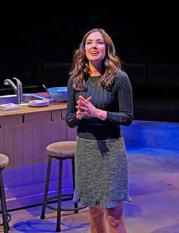Photo Flash: First Look at LOOKING FOR CHRISTMAS at the Old Globe Image
