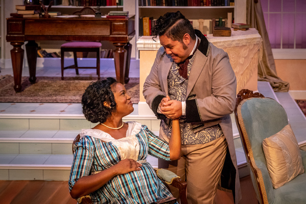 Photo Flash: First Look at Theatrical Outfit's MISS BENNET Image