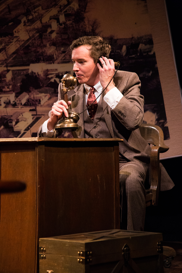 Photo Flash: First Look at Aurora Theatre's THIS WONDERFUL LIFE Image