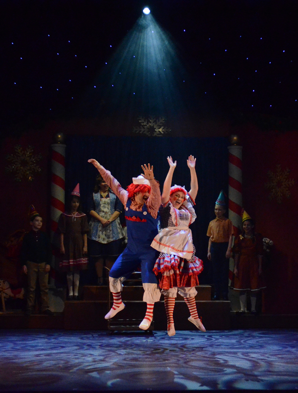 Photo Flash: Arizona Broadway Theatre Presents MIRACLE ON 34TH STREET 