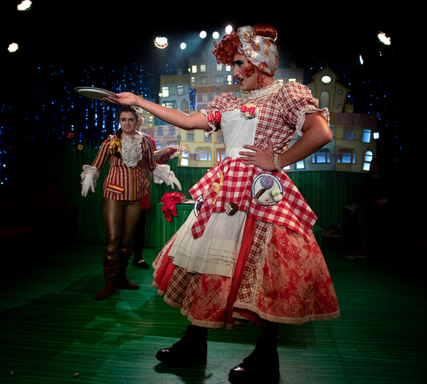 Photo Flash: Charles Court Opera Presents Holiday Panto BUTTONS: A CINDERELLA STORY Image