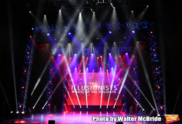 Photo Coverage: The Stars of THE ILLUSIONISTS - MAGIC OF THE HOLIDAYS Meet The Press! Image